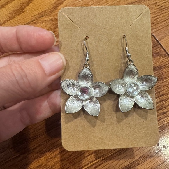 Silver Floral Earrings - Picture 2 of 3